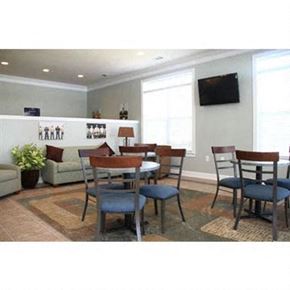 Midway Park apartment for rent - a dining room with a table and chairs