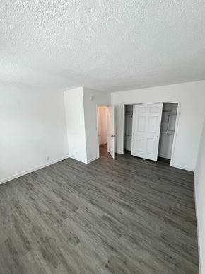 St. Louis house for rent - A room with a grey floor and white walls.