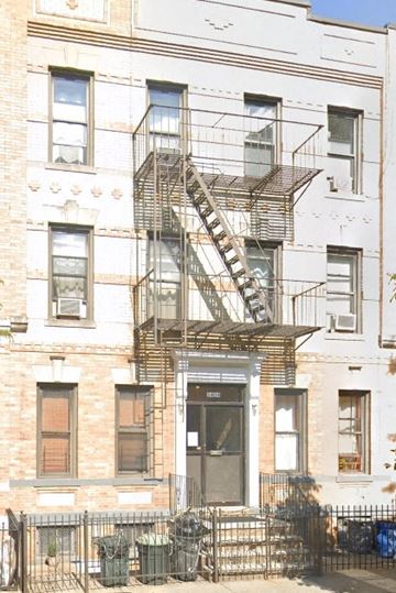 Long Island City apartment for rent - A fire escape on the side of a building.