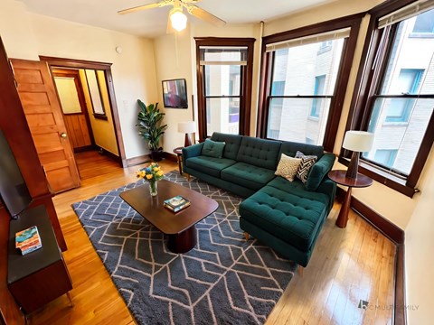 Floor plan for 1 bed, 1 bath