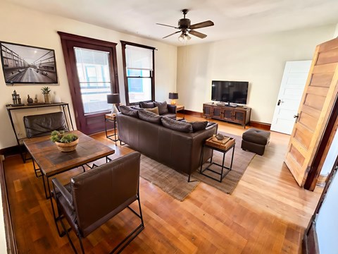 Floor plan for 1 bed, 1 bath