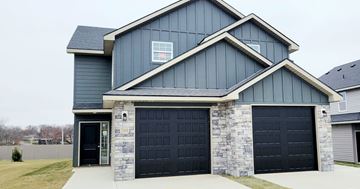 Warrensburg house for rent - 700B Mohogany Ct