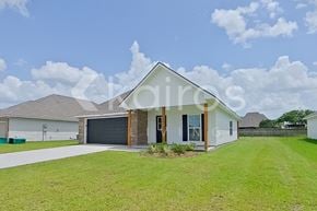 Denham Springs house for rent - 13760 Willowmore Dr