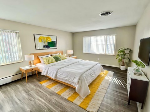 Floor plan for 2 beds, 1 bath, 750 sqft