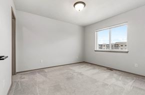 Sioux Falls house for rent - 5833 South Whisper Creek Place