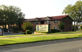 Little Rock apartment for rent - The Bentley Apartments Entrance