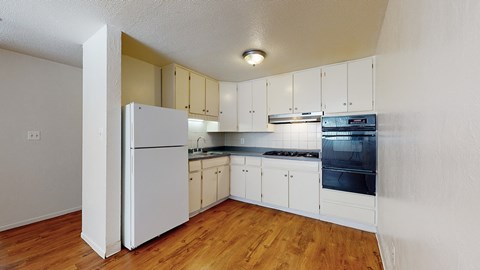 Floor plan for 2 beds, 1 bath, 800 sqft