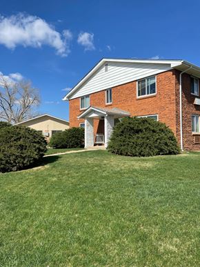 Lakewood apartment for rent - Source URL: https://medialibrarycf.entrata.com/100130/MLv3/3/27/2025/01/30/113314/679bc5ea5dfb34.99236226558.jpg