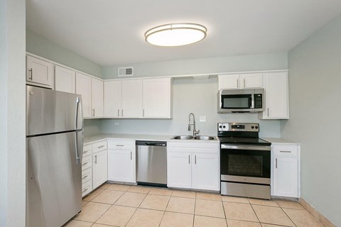 Floor plan for 2 beds, 2 baths, 856 sqft