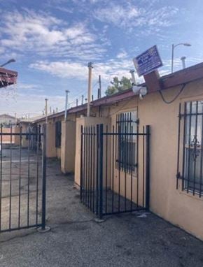 Los Angeles house for rent - 359 E Imperial Hwy