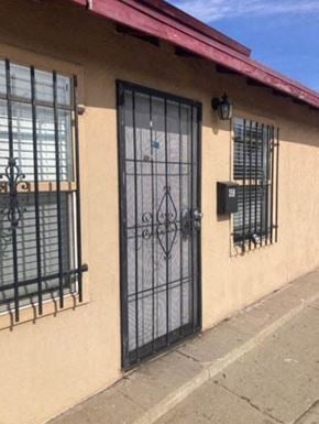 Los Angeles house for rent - 359 E Imperial Hwy