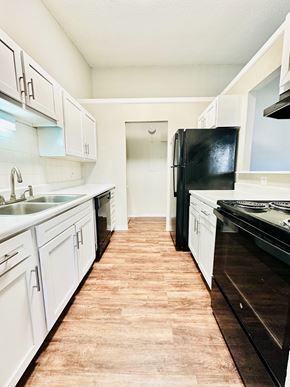 Lakewood apartment for rent - Source URL: https://medialibrarycf.entrata.com/100130/MLv3/3/27/2025/04/10/022426/67f828f8d73567.20877579630.jpg