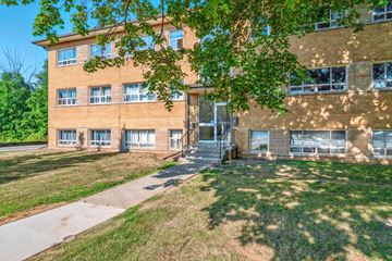 Burlington apartment for rent - 738 Hager Avenue