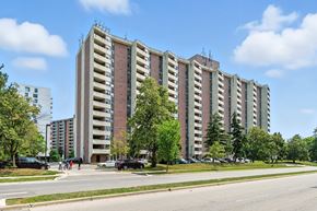 Oakville apartment for rent - 1260 Marlborough Court
