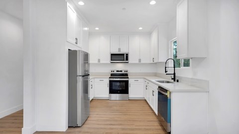 Floor plan for 3 beds, 2 baths, 1300 sqft
