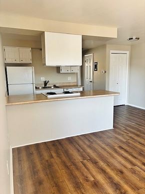Littleton apartment for rent - Source URL: https://medialibrarycf.entrata.com/100130/MLv3/3/27/2025/04/04/123054/67f0255e9c5e23.97787617208.jpg