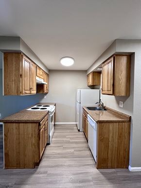 Littleton apartment for rent - Source URL: https://medialibrarycf.entrata.com/100130/MLv3/3/27/2025/04/04/122850/67f024e1d909d9.66833874874.jpg