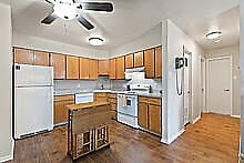 Floor plan for 2 beds, 1.5 baths, 750 sqft
