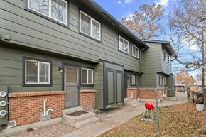 Lakewood apartment for rent - Source URL: https://medialibrarycf.entrata.com/100130/MLv3/3/27/2025/02/25/012732/67be27b3ce3402.15019140288.jpg