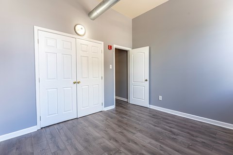 Floor plan for 4 beds, 2 baths, 1250 sqft