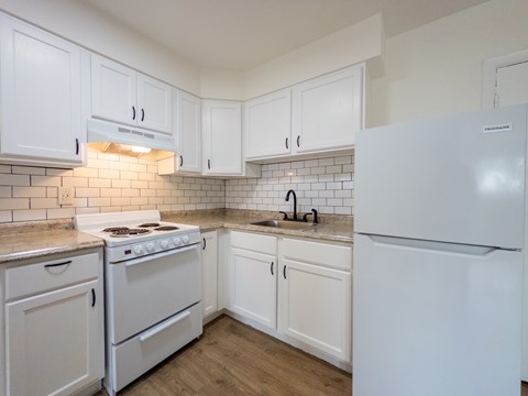 Floor plan for 1 bed, 1 bath, 600 sqft