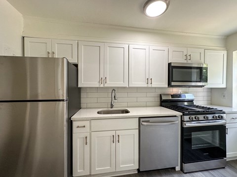 Floor plan for 1 bed, 1 bath, 575 sqft