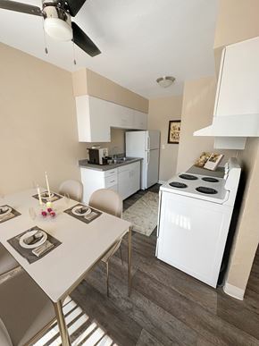 Las Vegas apartment for rent - Source URL: https://medialibrarycf.entrata.com/13886/MLv3/3/27/2023/07/29/094451/64c5dcb3437dc6.57512302216.jpg