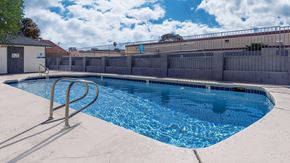 Las Vegas apartment for rent - Source URL: https://medialibrarycf.entrata.com/13886/MLv3/3/27/2025/02/18/104239/67b56f4f490bc0.85816181894.jpg