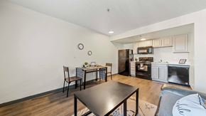 Las Vegas apartment for rent - Source URL: https://medialibrarycf.entrata.com/13886/MLv3/3/27/2025/02/19/022447/67b5a35f3fdb46.23742003425.jpg