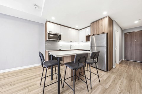 Floor plan for 1 bed, 1 bath, 614 sqft