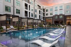 Houston apartment for rent - Exterior Standard in the Heights
