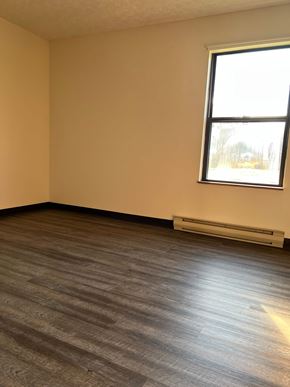 Malvern apartment for rent - A room with a window and a radiator on the floor.