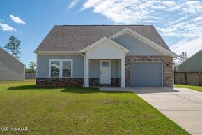 Gulfport house for rent - A house with a garage is for sale by MLS United LLC.