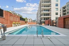 White Plains apartment for rent - Juliette Resort Style Pool