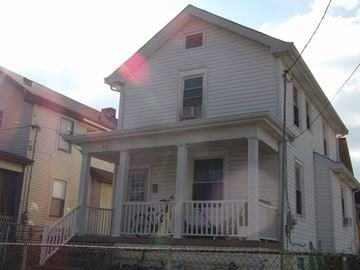 Covington house for rent - 231 E 45th St