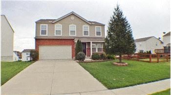 Independence house for rent - A two-story house with a garage and a driveway.