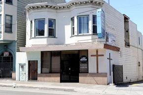 San Francisco house for rent - A white building with a cross on the front.