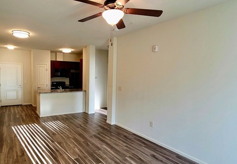 Floor plan for 1 bed, 1 bath, 675 sqft
