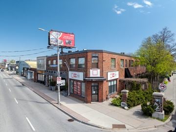 Toronto apartment for rent - 3635 Dundas Street West