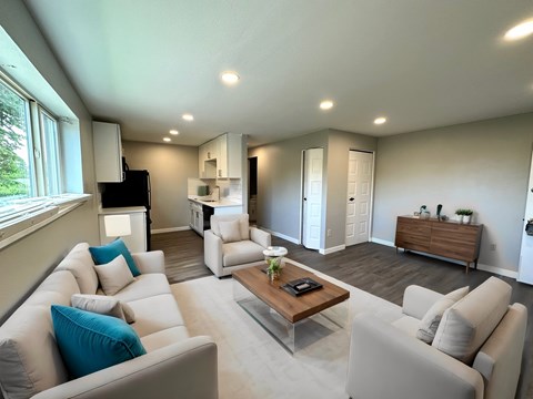 Floor plan for 2 beds, 1 bath, 700 sqft