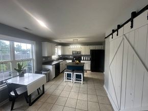 Jacksonville house for rent - 103 Louie Lane