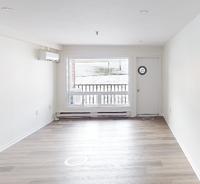 Floor plan for 3 beds, 1 bath, 990 sqft