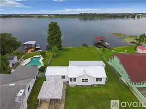 Winter Haven house for rent - A house with a swimming pool is for sale.