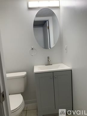 Cincinnati apartment for rent - 720 Ohio Pike, Unit C