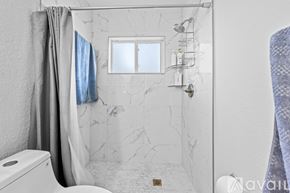 Fort Lauderdale apartment for rent - A bedroom with a bunk bed and a ceiling fan.