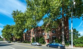 Brookline apartment for rent - Building Exterior