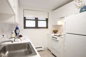 Brookline apartment for rent - Harvard Terrace - Kitchen