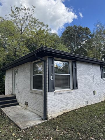 Clarksville house for rent - 955 Richardson Street
