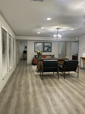 Dallas apartment for rent - A dining room with a table and chairs.