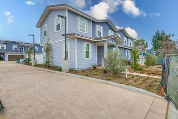 Santa Ana apartment for rent - 1113-1115 N Bewley St